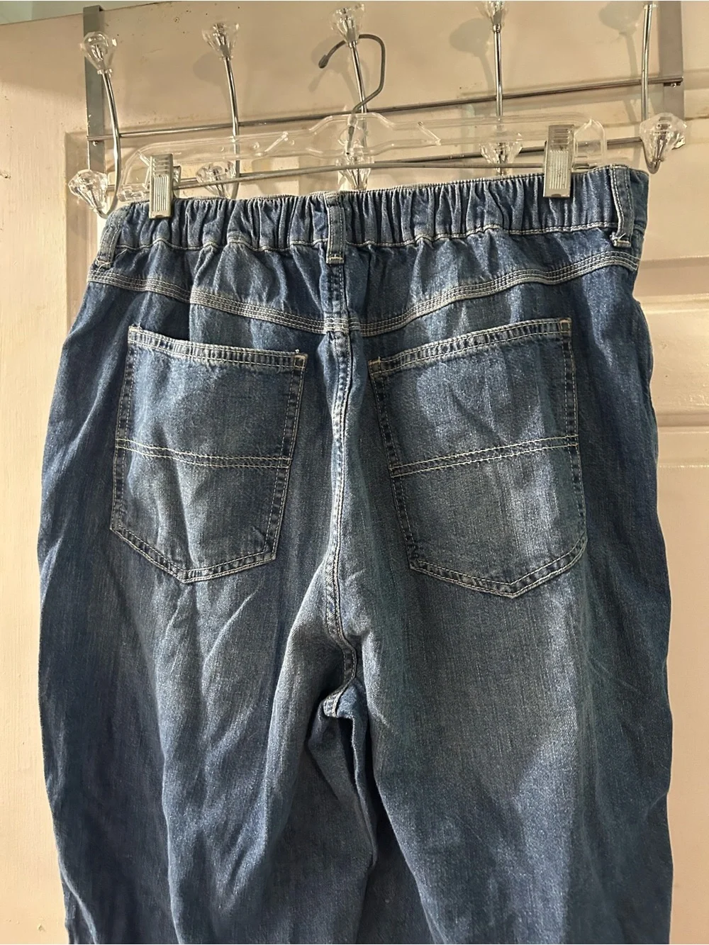 Free People Women's Straight Leg Jeans in Dark Blue Denim